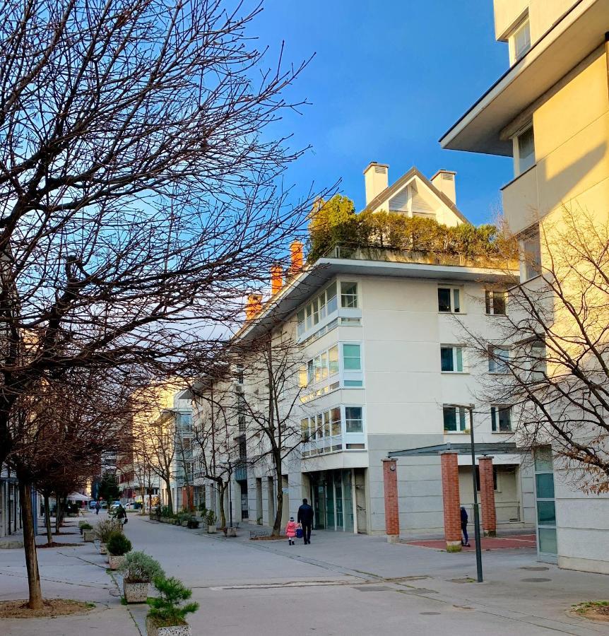 Sun Room **** Ljubljana Exterior foto